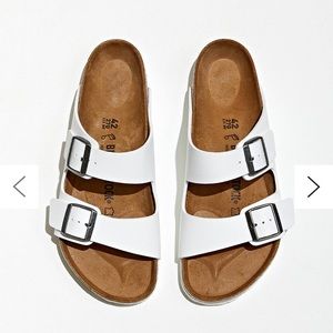 Birkenstock leather Arizona sandal 39